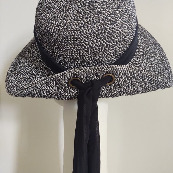 Nine West Grommet Ribbon Fashion Hat New - Picture 8 of 8